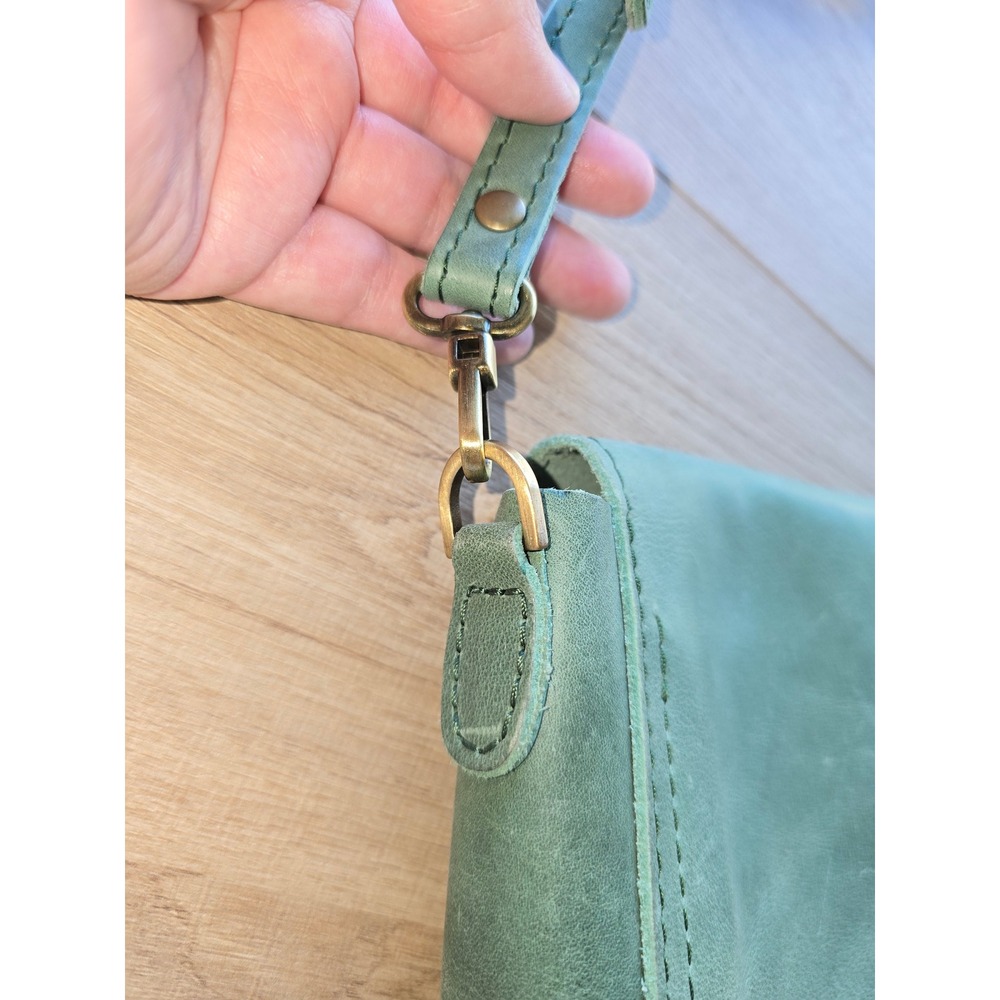 Portland Leather Metro Mini Womens Crossbody Bag Green Minimalist bohemian chic - Picture 8 of 14